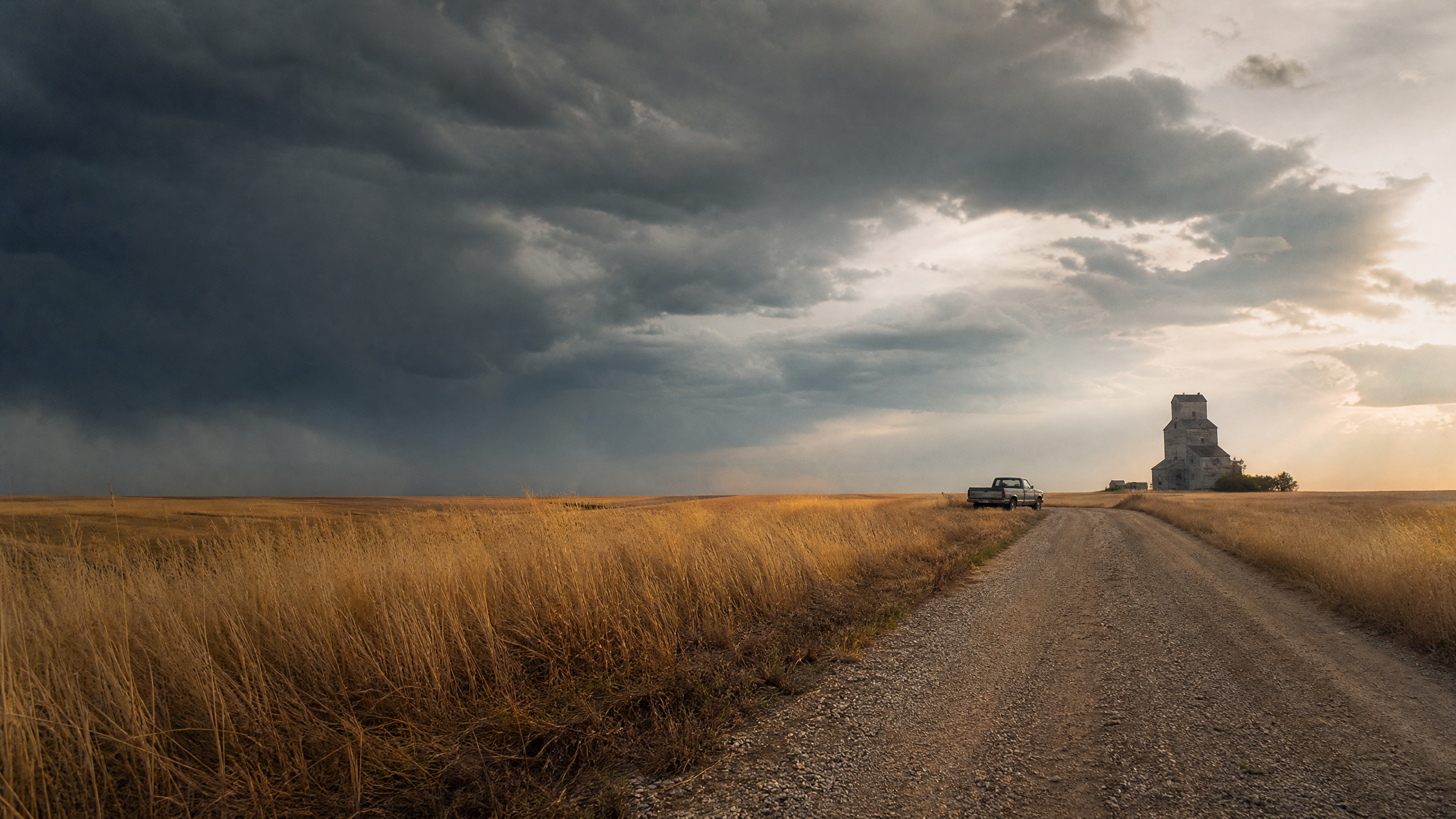 Editorial scene for Northbound